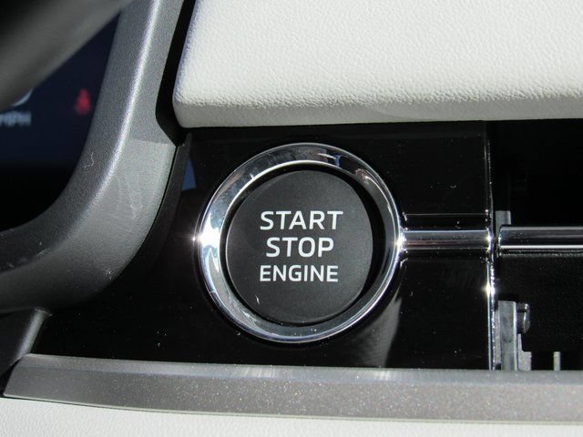 New 2026 Mitsubishi Outlander SE FWD image 16