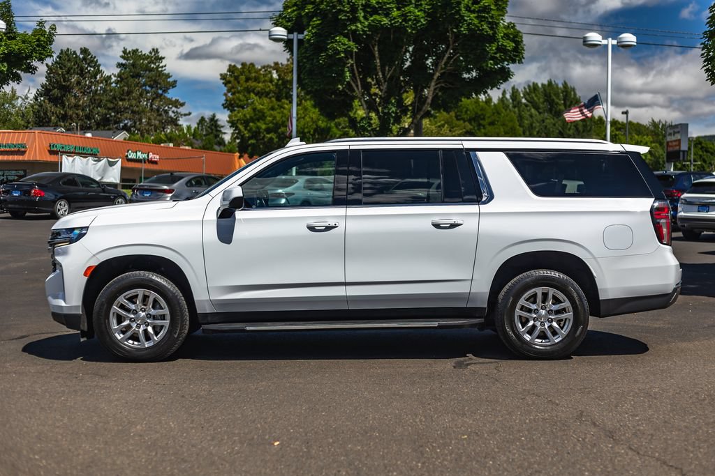 Used 2022 Chevrolet Suburban LS AWD/4WD image 10