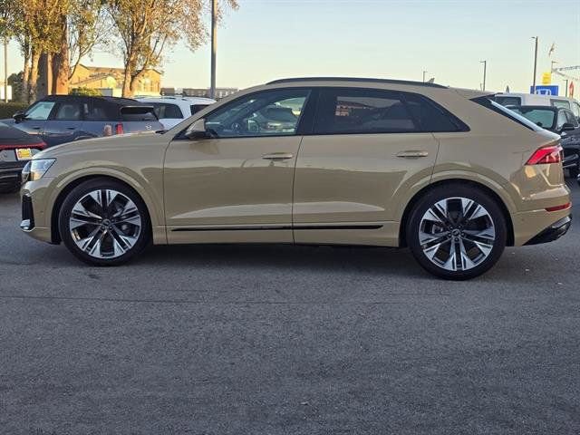 Certified 2024 Audi Q8 Prestige image 34