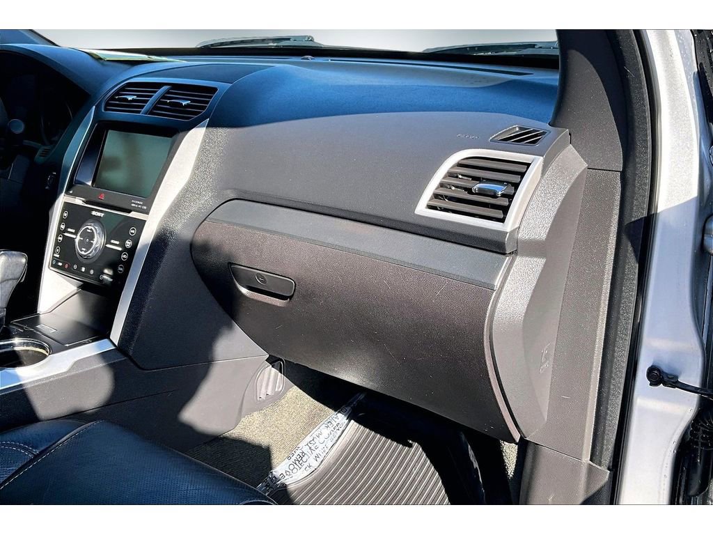 Used 2014 Ford Explorer Sport w/ Equipment Group 401A image 24