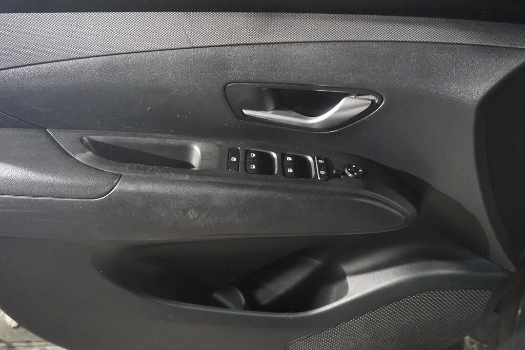 Used 2022 Hyundai Santa Cruz SEL w/ Activity Package FWD image 12