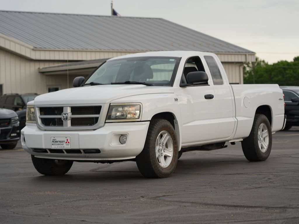Used 2011 Dodge Dakota Big Horn w/ Skid Plate Group AWD/4WD image 7