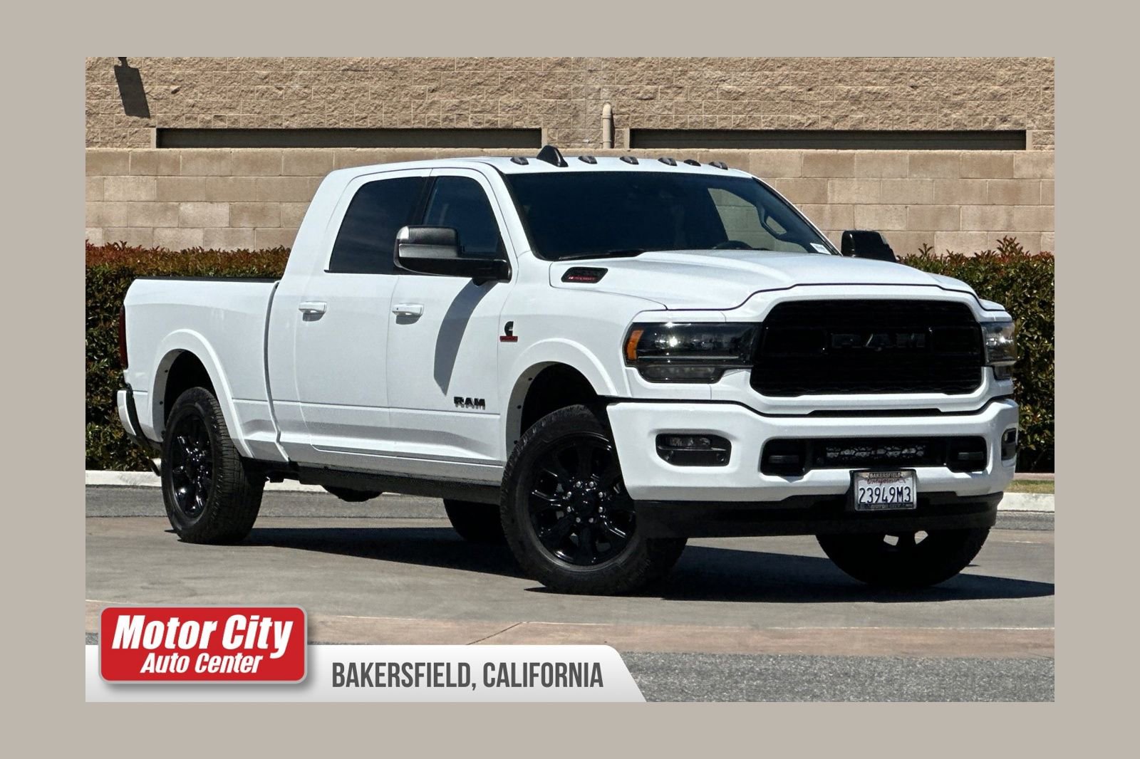 Used 2022 RAM 2500 Limited image 1