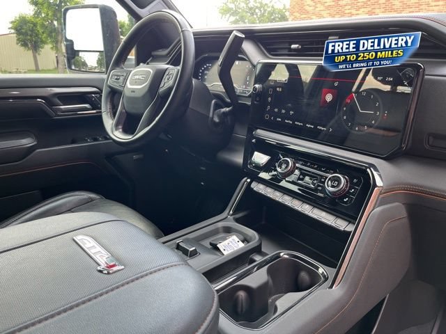 Used 2024 GMC Sierra 2500 AT4 w/ AT4 Premium Plus Package AWD/4WD image 30