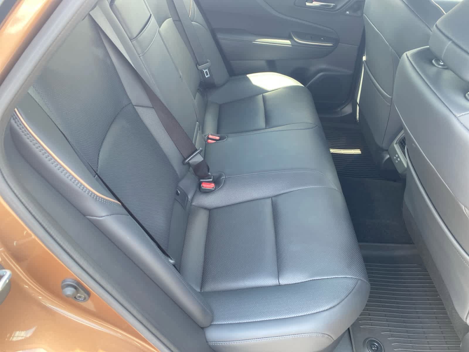 Used 2023 Toyota Crown Platinum AWD/4WD image 17