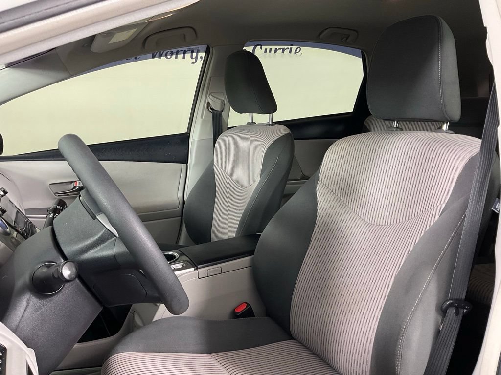 Used 2017 Toyota Prius V Three FWD image 14
