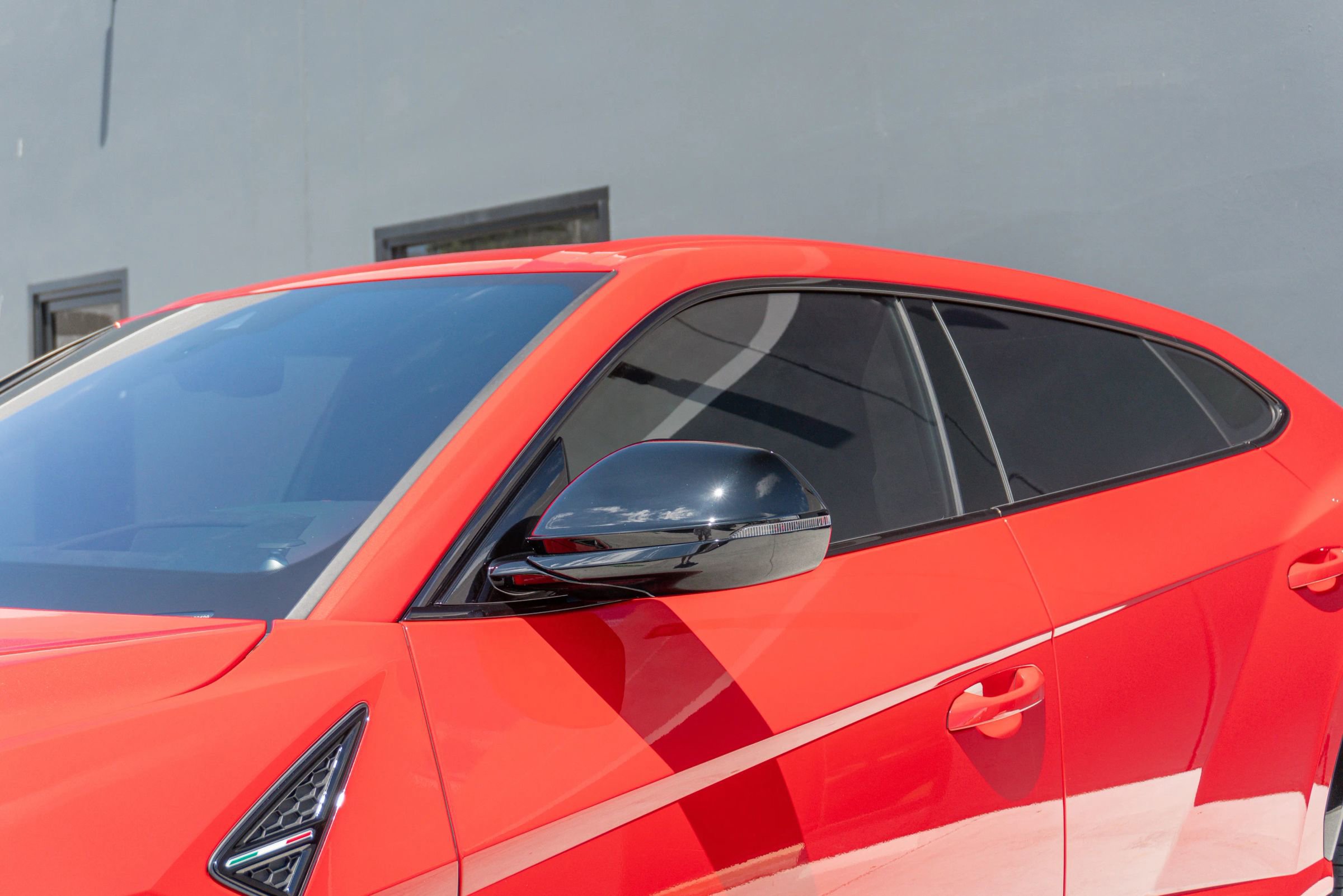 Used 2024 Lamborghini Urus S AWD/4WD image 30