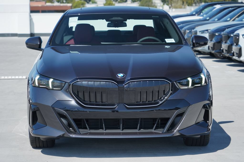 New 2027 BMW 530i w/ M Sport Package RWD image 2