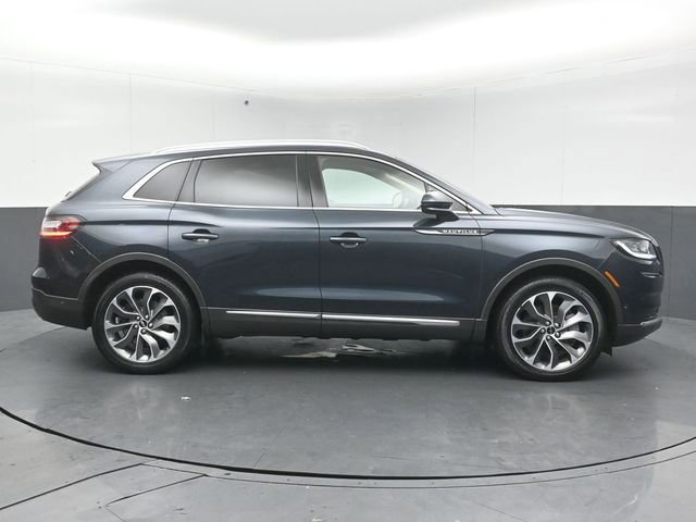 Certified 2023 Lincoln Nautilus Reserve w/ Equipment Group 201A image 8