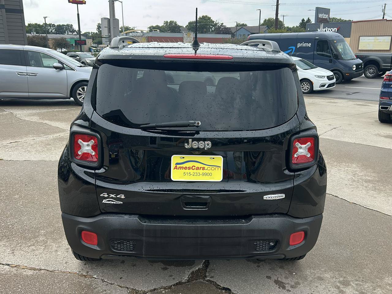 Used 2018 Jeep Renegade Latitude w/ Cold Weather Group AWD/4WD image 4