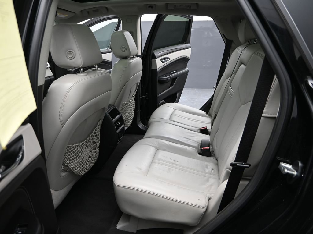 Used 2016 Cadillac SRX Performance w/ Driver Awareness Package image 12