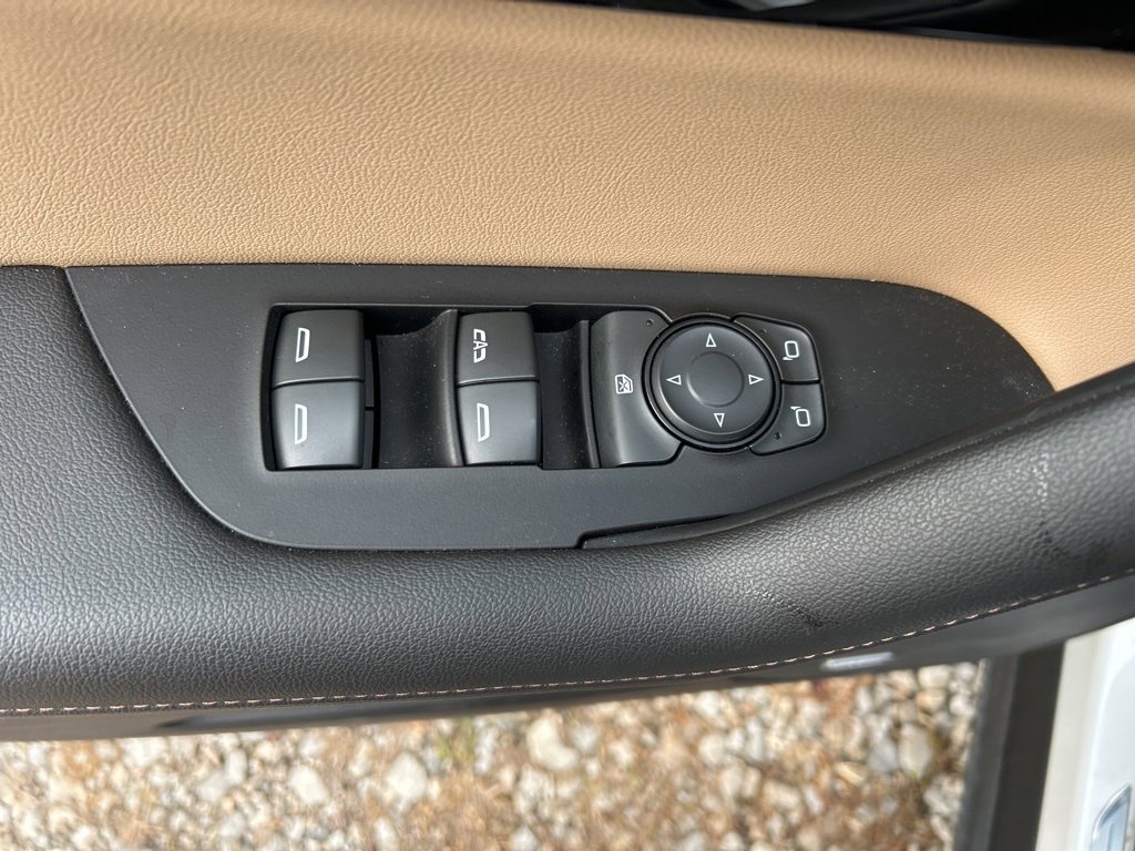 Used 2023 Chevrolet Blazer Premier image 20