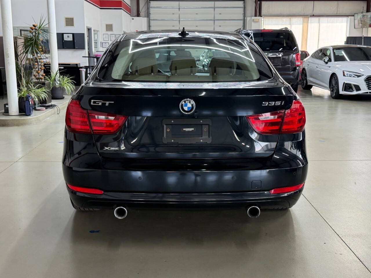Used 2015 BMW 335i Gran Turismo xDrive AWD/4WD image 3