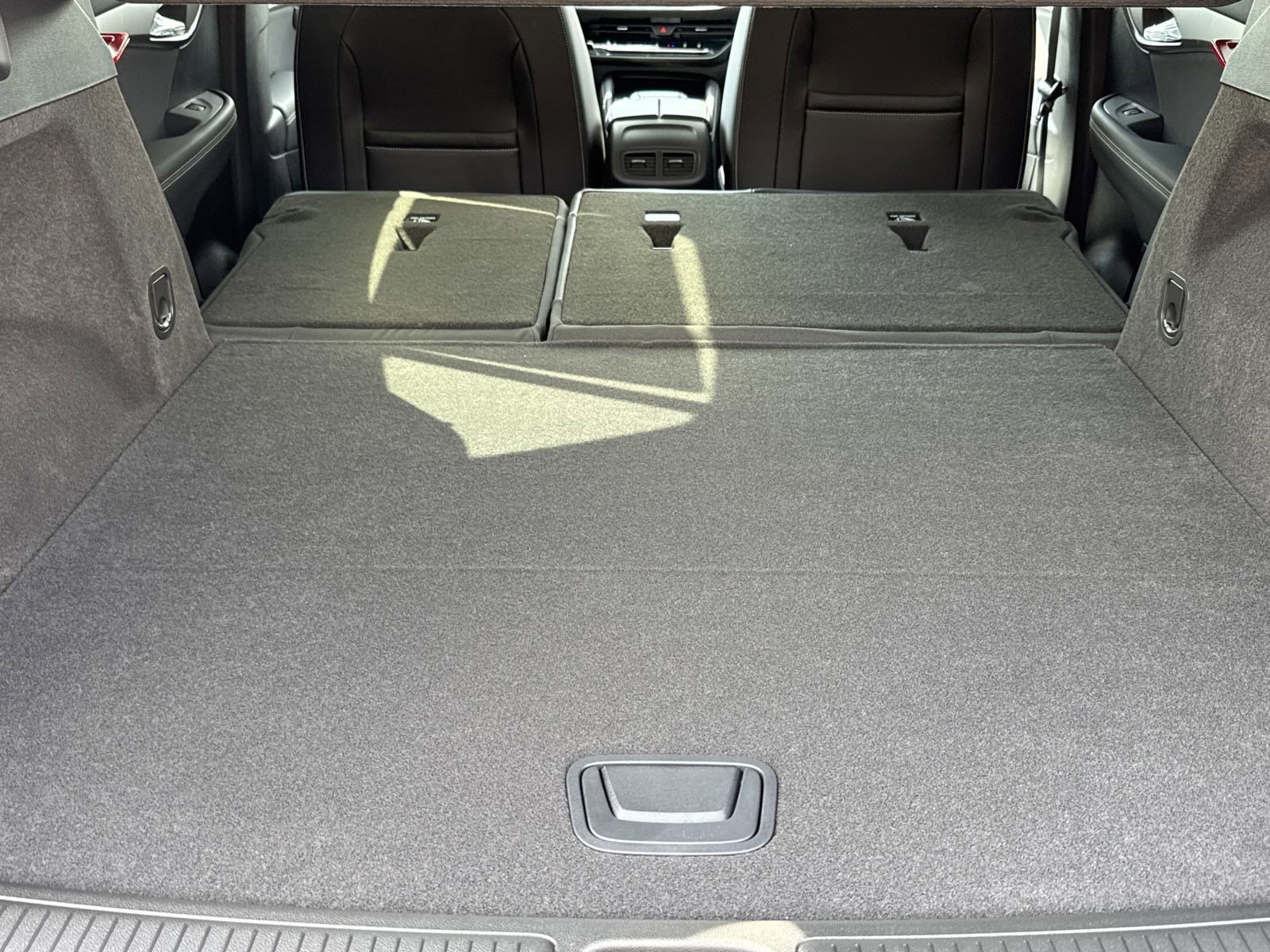 Used 2025 Buick Envision Sport Touring image 32