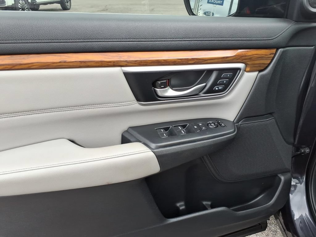 Used 2018 Honda CR-V EX-L image 16