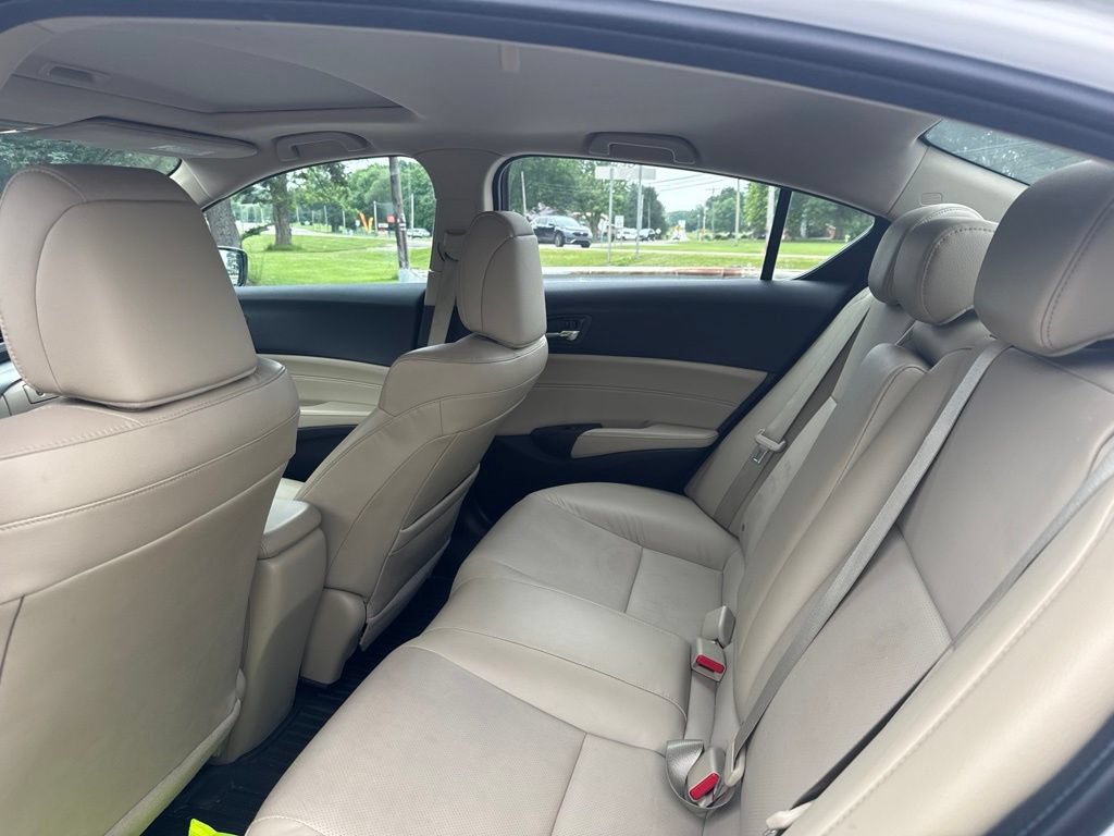 Used 2016 Acura ILX FWD image 22