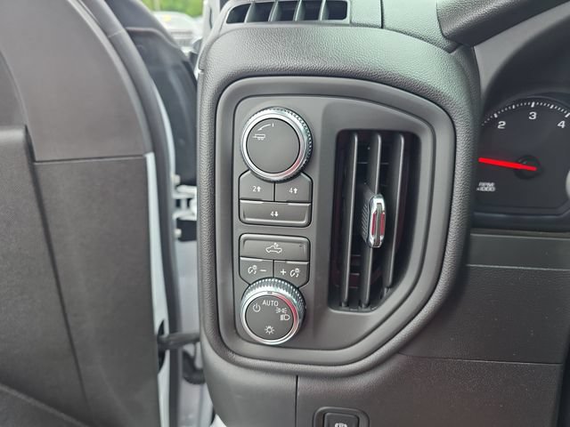 Used 2026 GMC Sierra 2500 Pro w/ Convenience Package AWD/4WD image 26