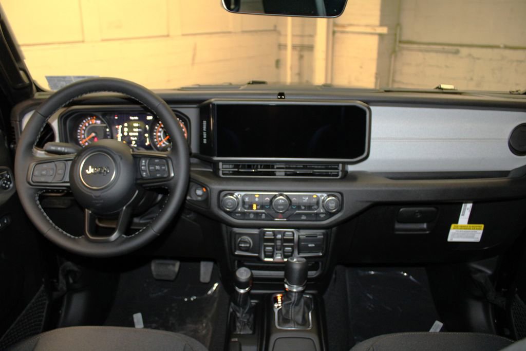 New 2026 Jeep Gladiator Sport image 9