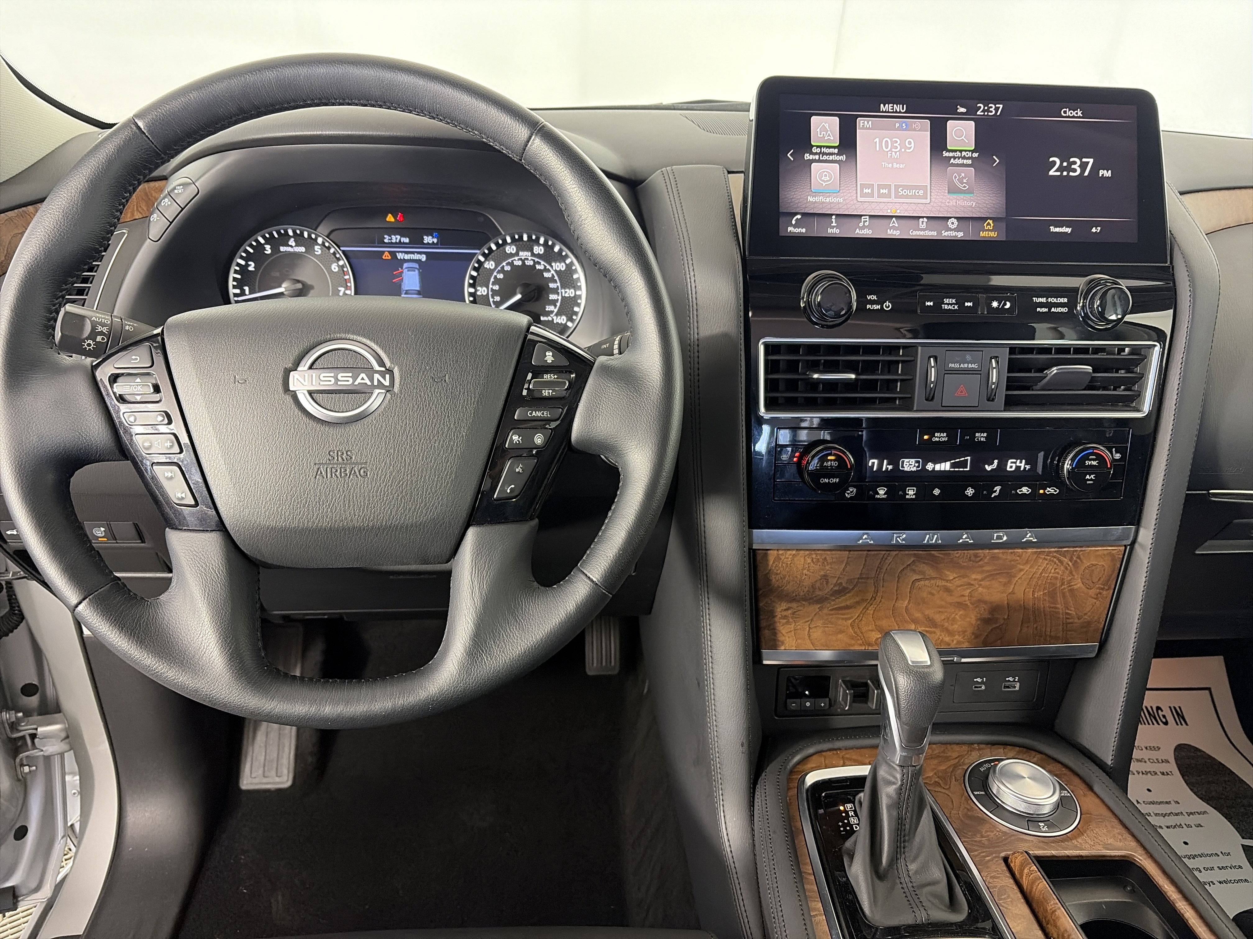 Certified 2024 Nissan Armada SL AWD/4WD image 3