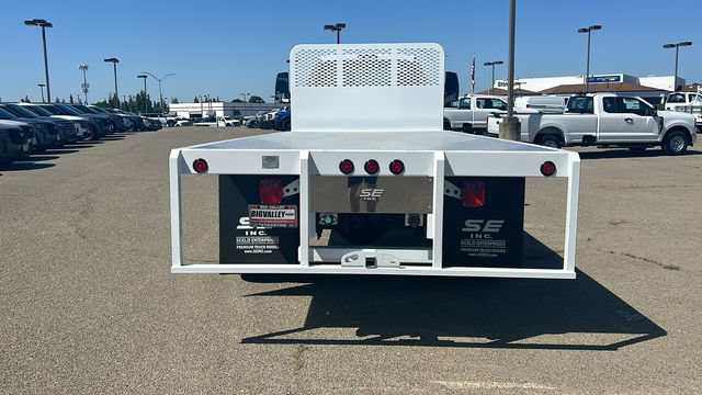 New 2027 Ford F750 2WD Regular Cab Super Duty image 4