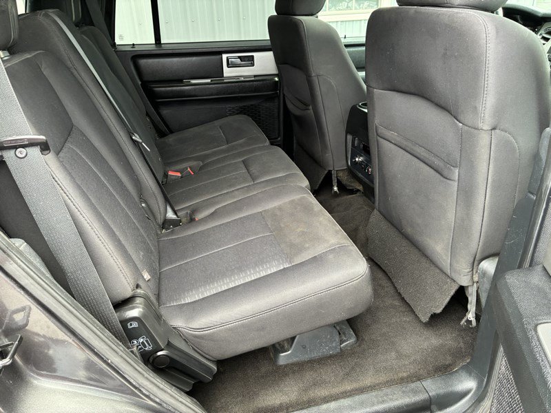 Used 2015 Ford Expedition XLT AWD/4WD image 19