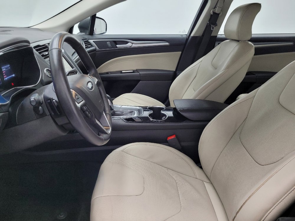 Used 2015 Ford Fusion Titanium image 17
