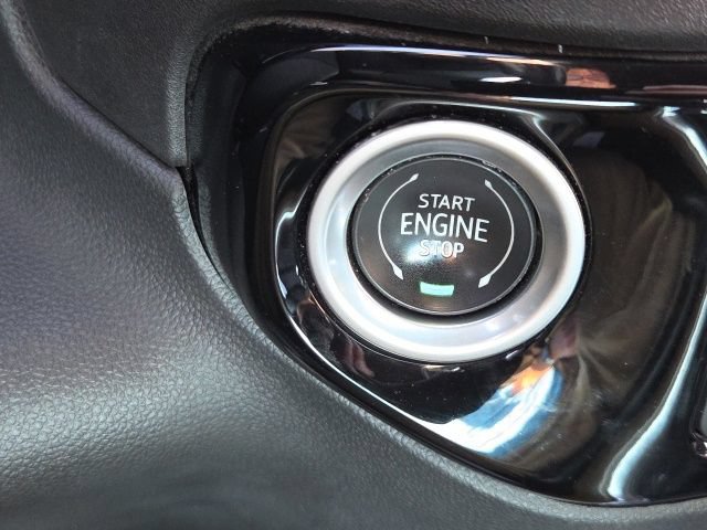 Used 2022 Chevrolet Silverado 1500 High Country w/ High Country Premium Package AWD/4WD image 33