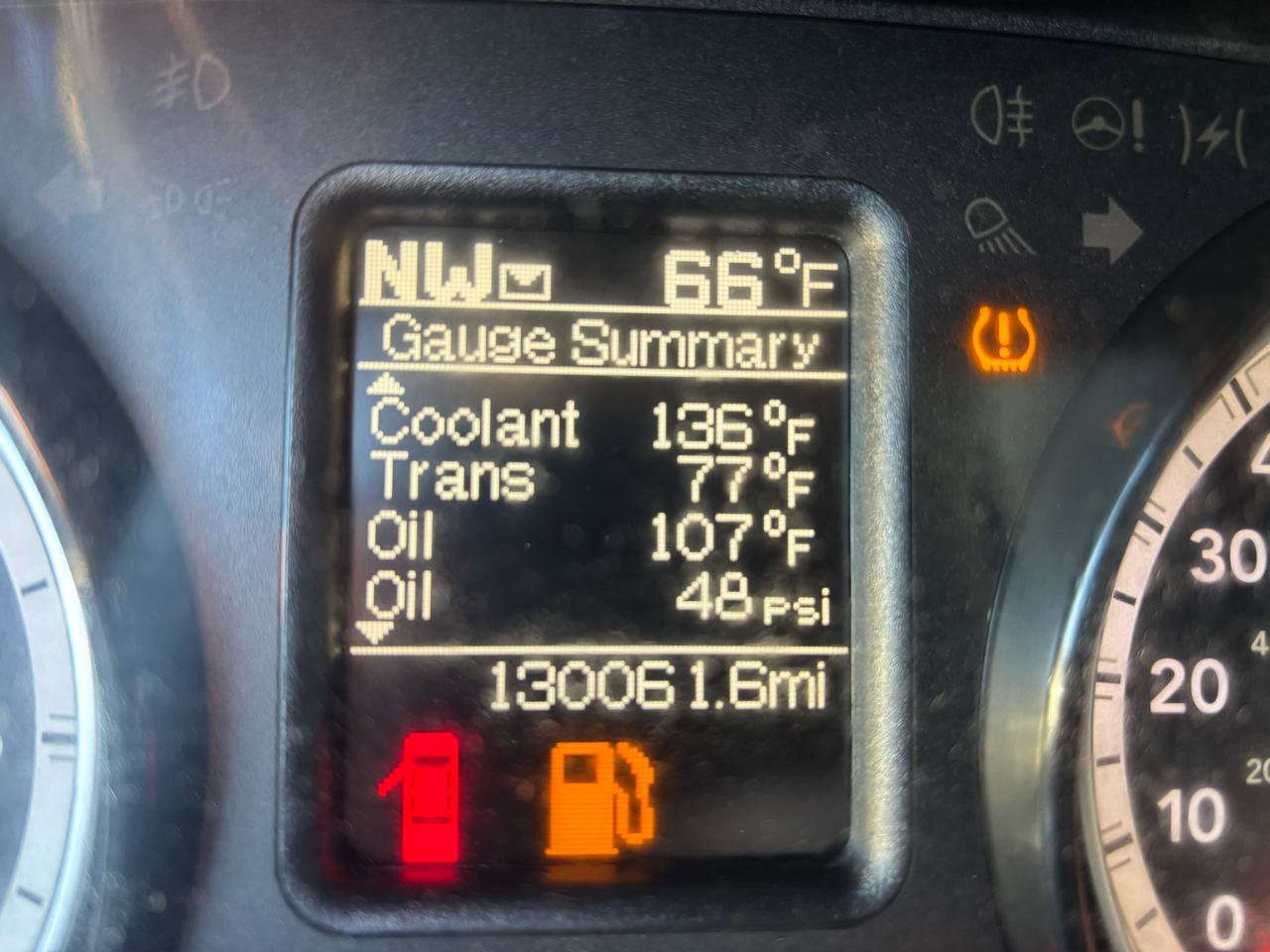 Used 2018 RAM 2500 Tradesman w/ Chrome Appearance Group image 17