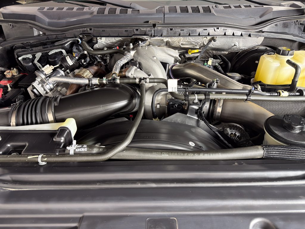 Used 2022 Ford F350 Platinum AWD/4WD image 26