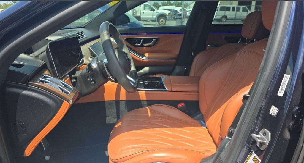 Used 2024 Mercedes-Benz S 63 AMG S image 4