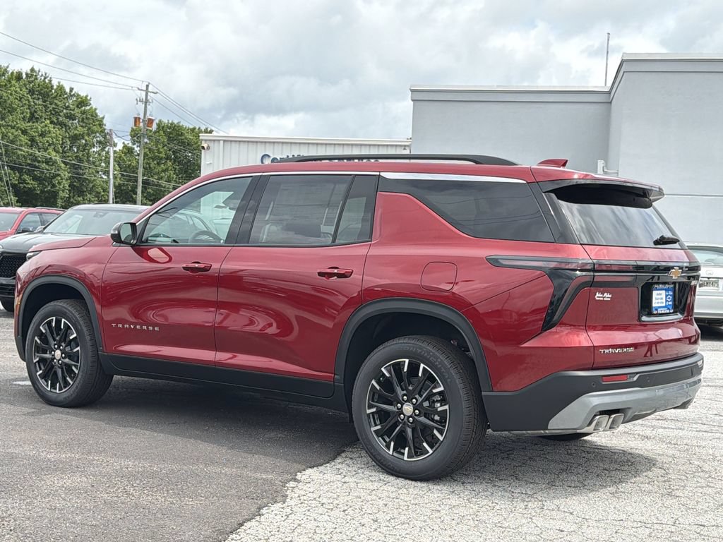 New 2026 Chevrolet Traverse LT w/ Sun and Wheel Package FWD image 22