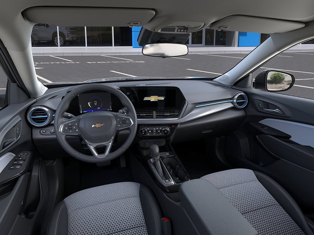 New 2026 Chevrolet Trax LT w/ Driver Confidence Package FWD image 15