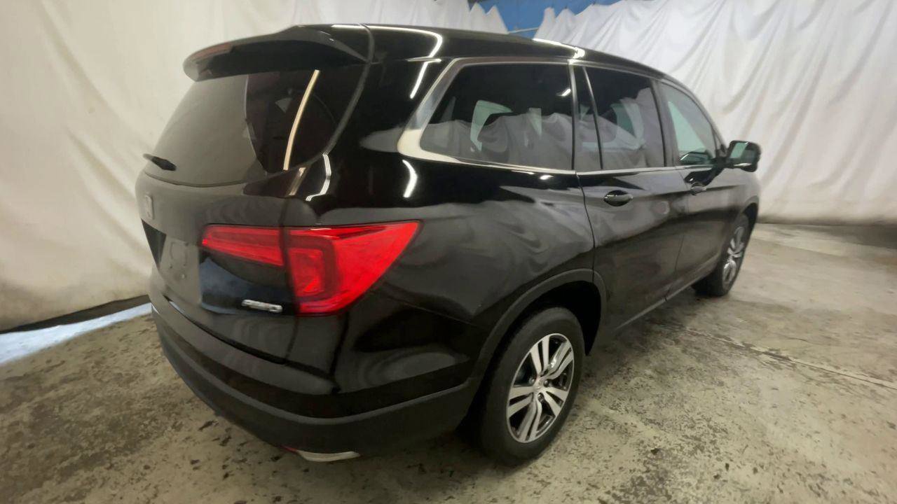 Used 2018 Honda Pilot EX image 8