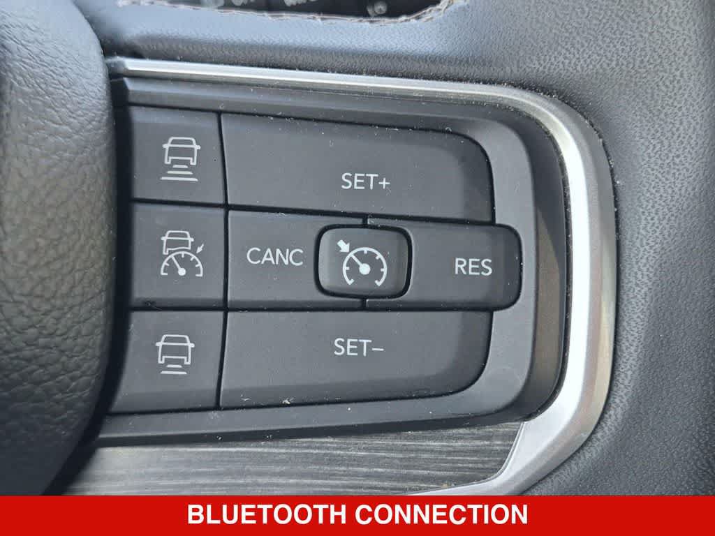 Used 2024 Jeep Wagoneer L Series II w/ Flexible Seating Group AWD/4WD image 24