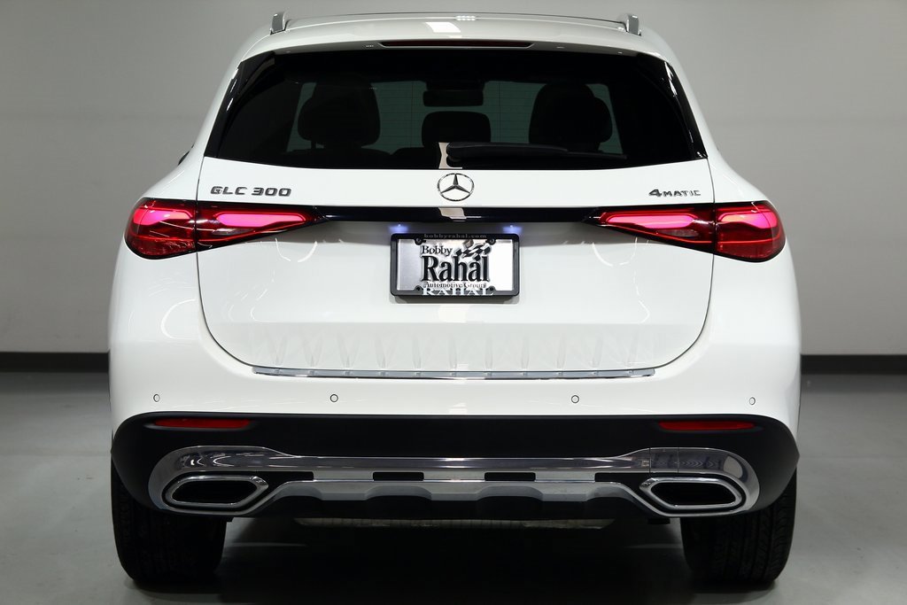Used 2023 Mercedes-Benz GLC 300 4MATIC image 12