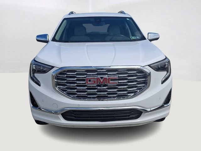 Used 2020 GMC Terrain Denali w/ Denali Premium Package AWD/4WD image 2
