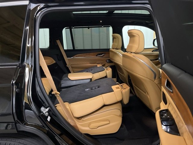 Used 2021 Jeep Grand Cherokee L Summit image 21