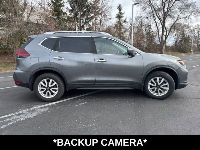 Used 2018 Nissan Rogue SV image 5
