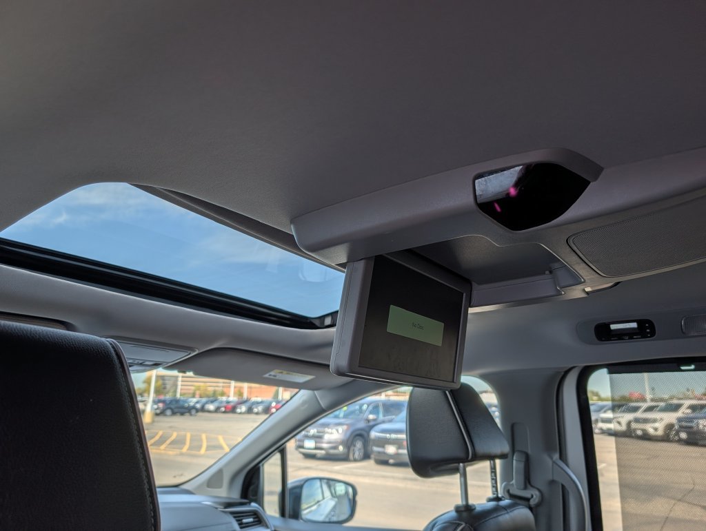 Used 2023 Honda Odyssey Elite image 17
