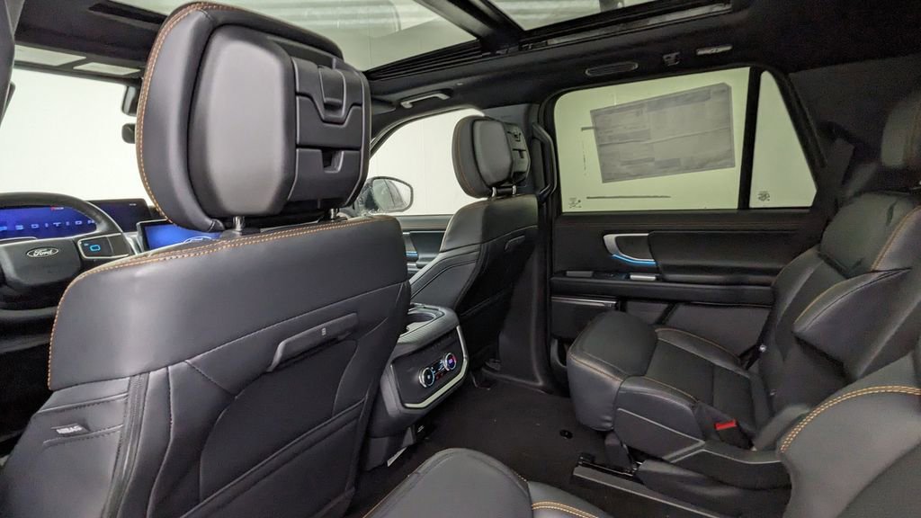 New 2026 Ford Expedition Tremor image 34