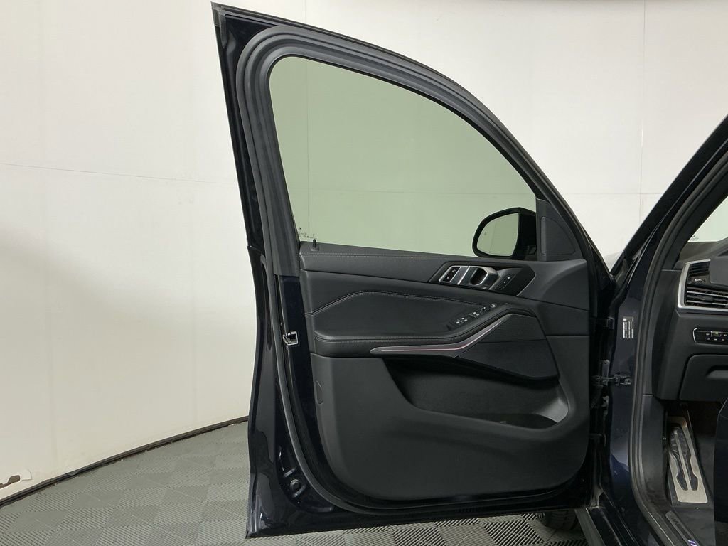 Certified 2023 BMW X5 sDrive40i w/ M Sport Package RWD image 19