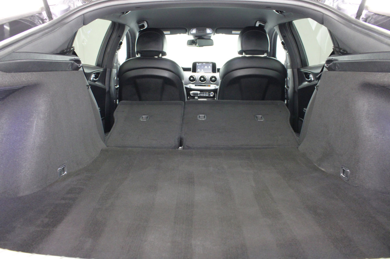 Used 2021 Kia Stinger GT image 76