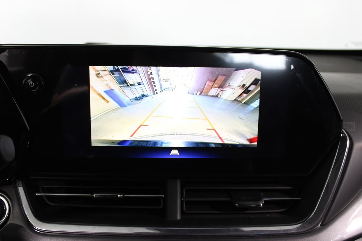 Used 2026 Chevrolet Trax ACTIV FWD image 26