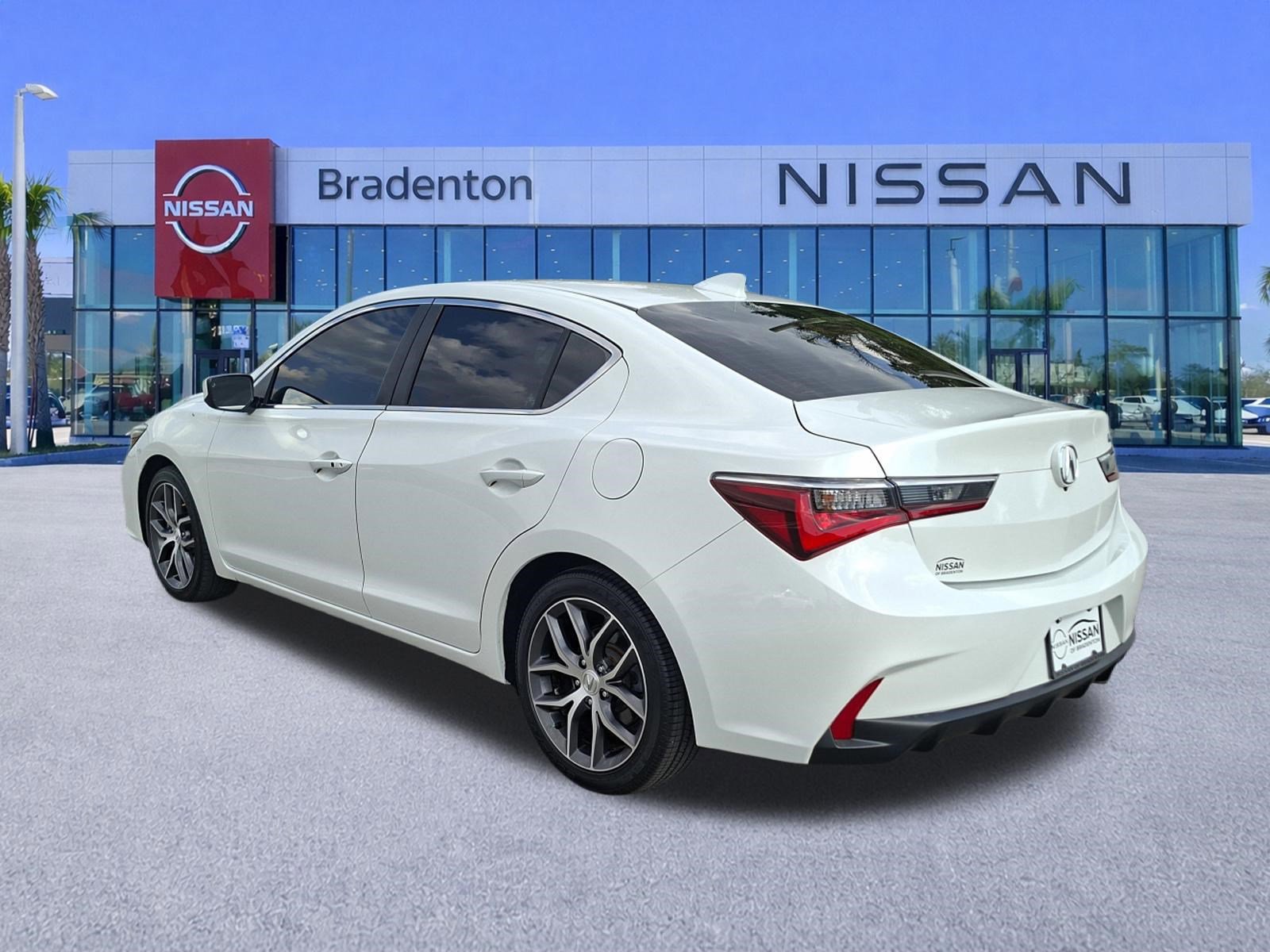 Used 2021 Acura ILX w/ Premium Package FWD image 7