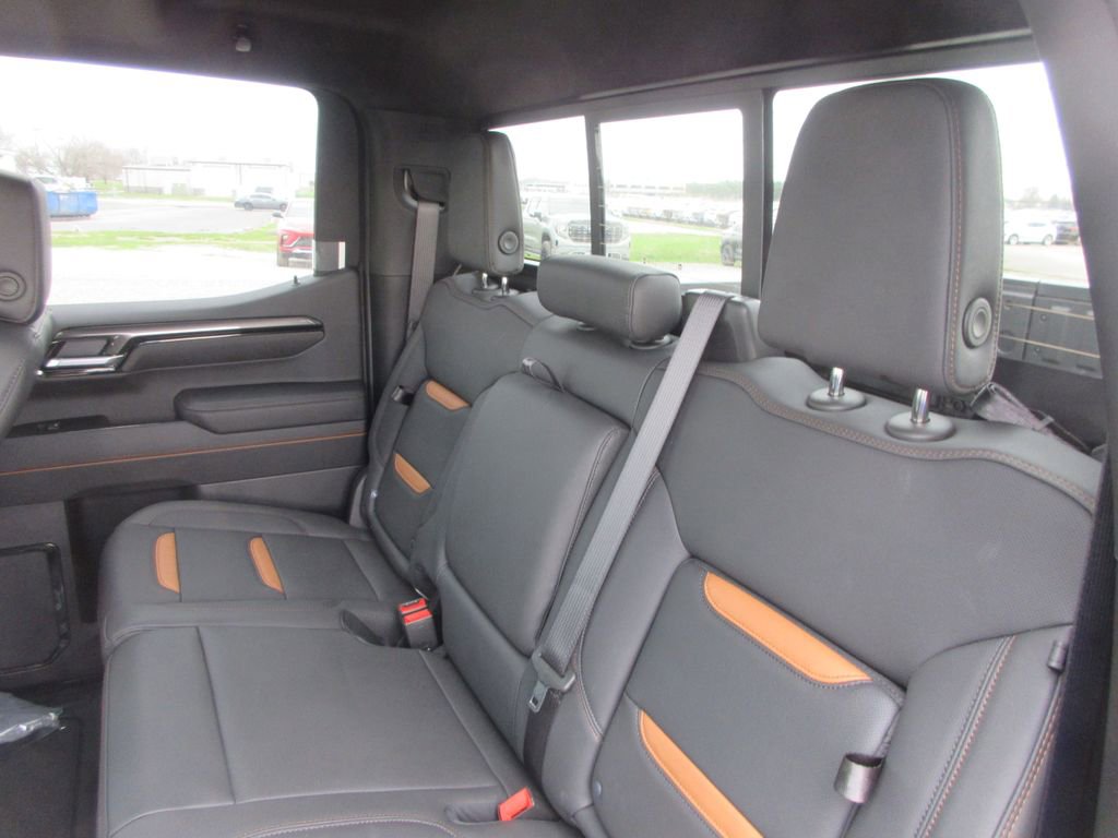 New 2026 GMC Sierra 1500 AT4 w/ AT4 Premium Package image 15