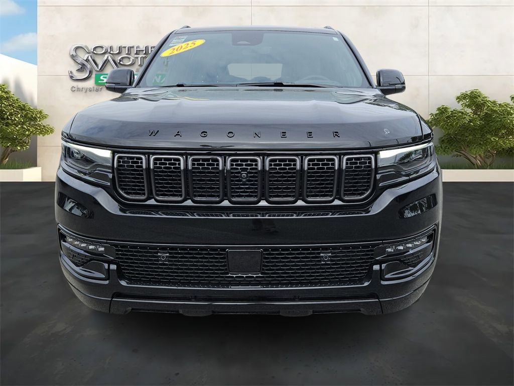 Used 2025 Jeep Wagoneer Series II w/ Convenience Group I AWD/4WD image 8
