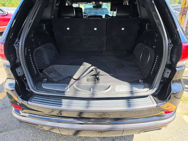 Used 2020 Jeep Grand Cherokee High Altitude AWD/4WD image 13