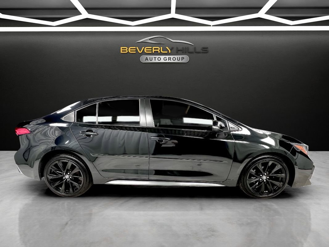 Used 2020 Toyota Corolla SE FWD image 6
