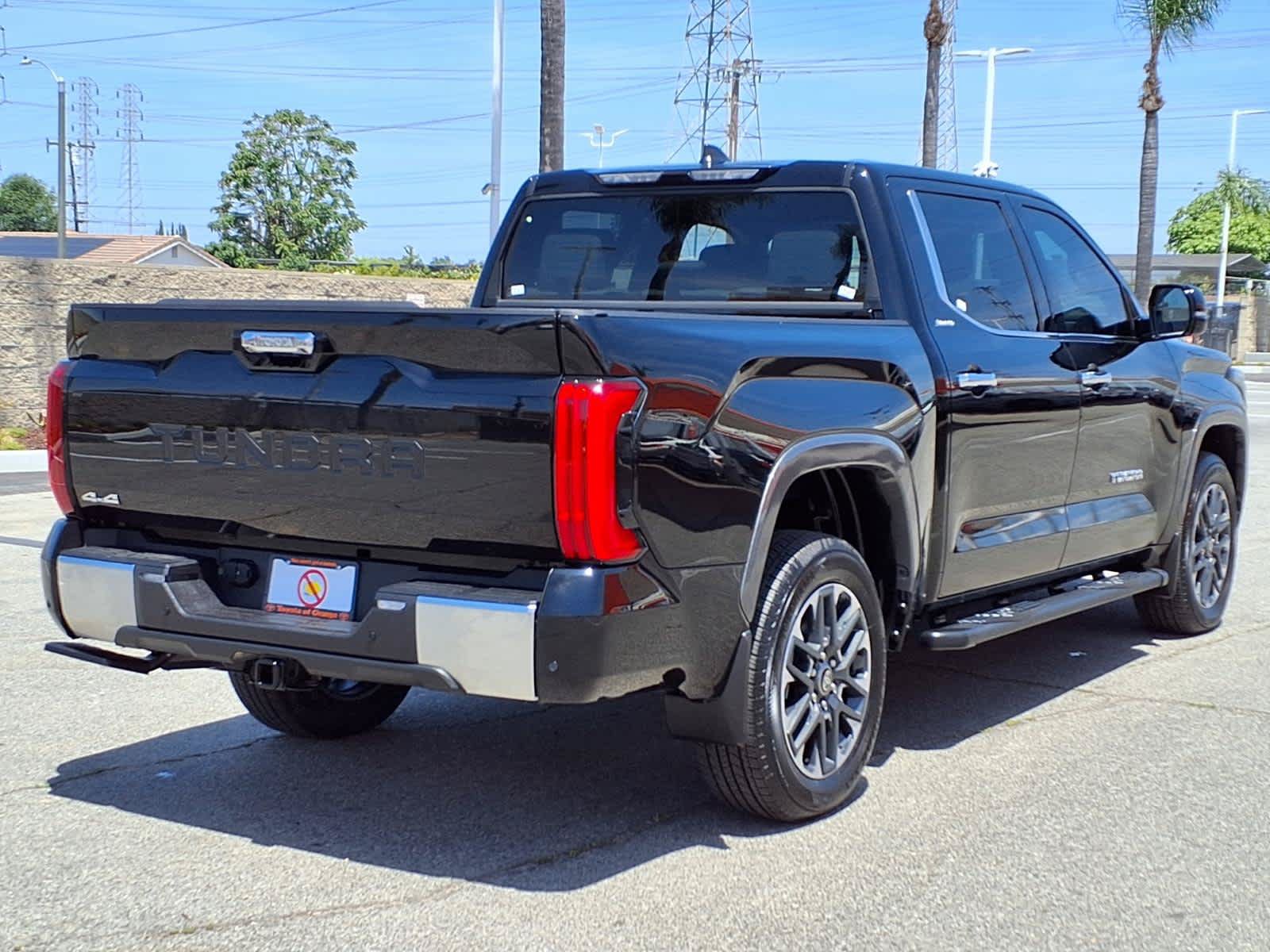 Certified 2026 Toyota Tundra Limited w/ Power Package AWD/4WD image 6