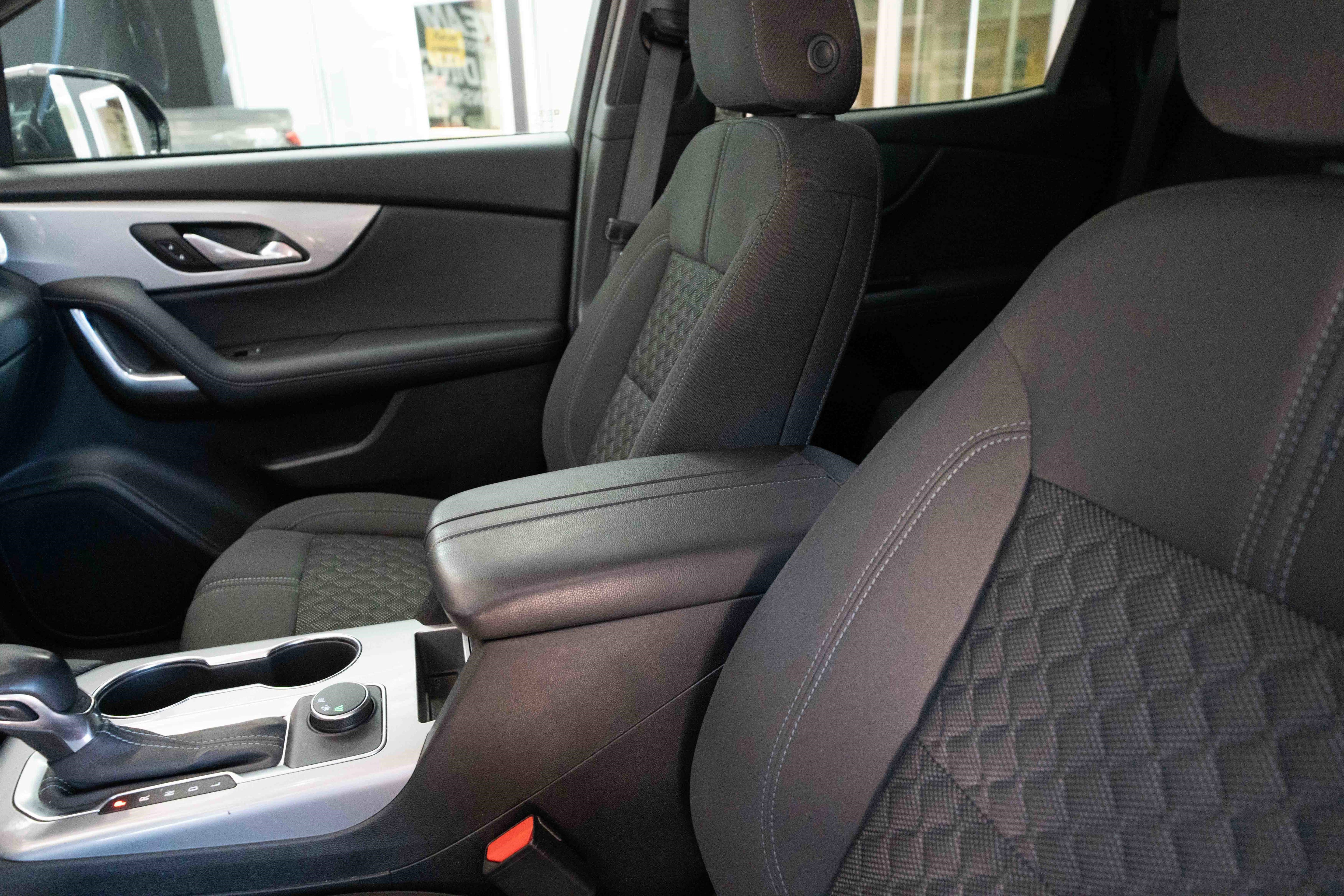 Used 2020 Chevrolet Blazer LT image 10